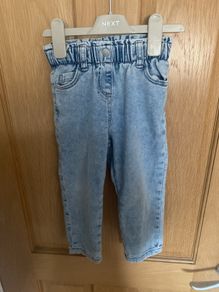 Next girls Mom style stonewash denim jeans aged 2-3