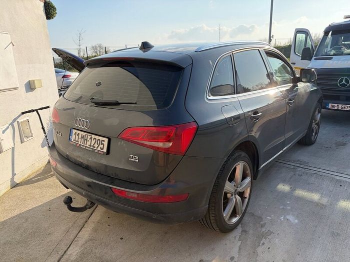 Audi q5 2.0 tdi automatic 2011
