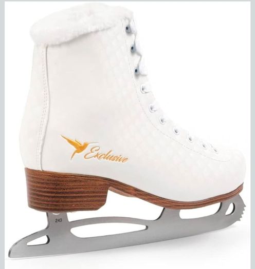 Brand New Women's Figure Ice Skates Size EU 41 / UK 7.5 Warm Faux Fur Lining (NIB)