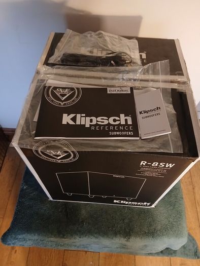 klipsch R-8SW Subwoofer