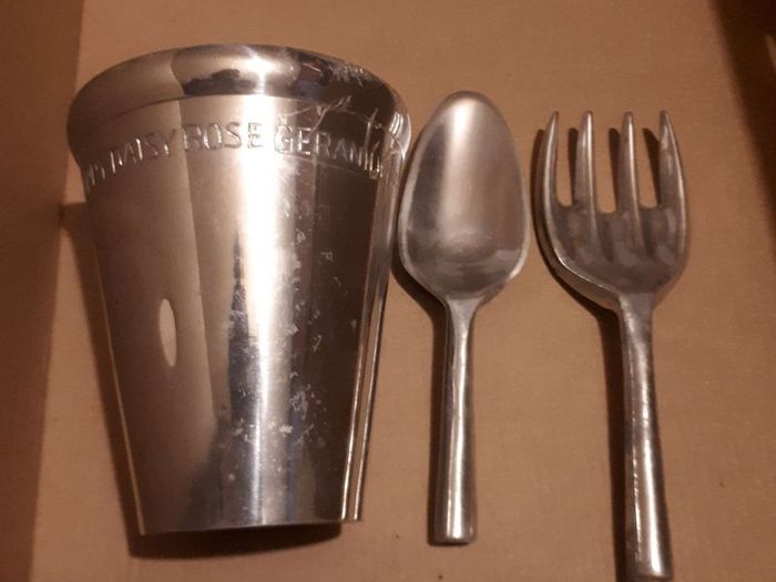 Steel herb pot fork and trowel
