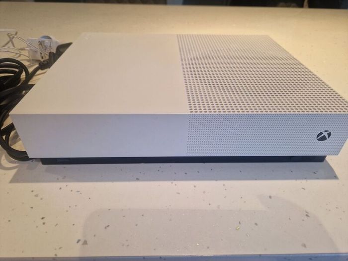 Xbox One S Digital Edition 1tb