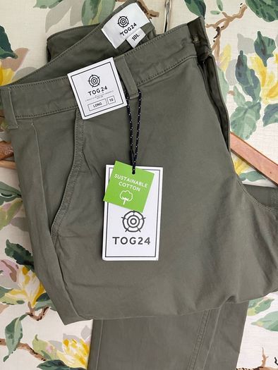 Tog 24 chinos BNWT