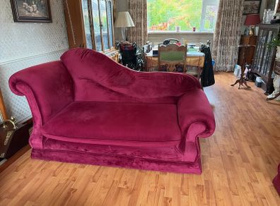 Chaise Lounge Sofa.