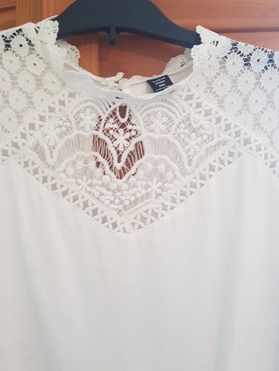White Decorative Top Long Sleeves