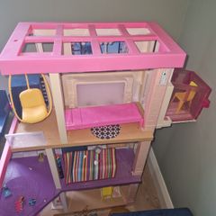 Barbie Dream House