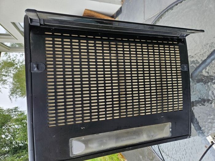 Cooker hood extractor fan