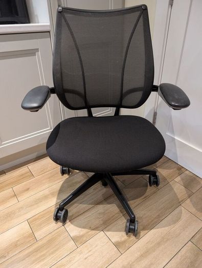 ergonomic office chair