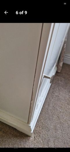 2 large lockers