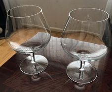Extra large Brandy  glasses 6" inches H by 4" inches in width