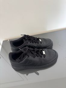 Nike Airforce 1 Low Black trainers Junior/Youth Sizes