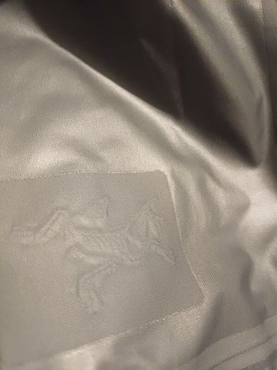 Arc'teryx Goretex Beta Jacket new with tags  XL genuine RRP 400