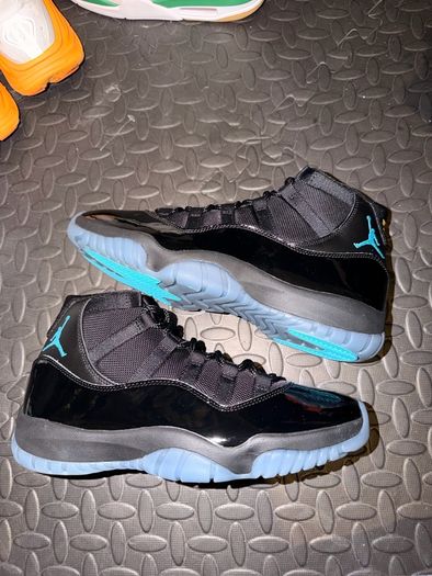Jordan 11 retro Gamma Blue