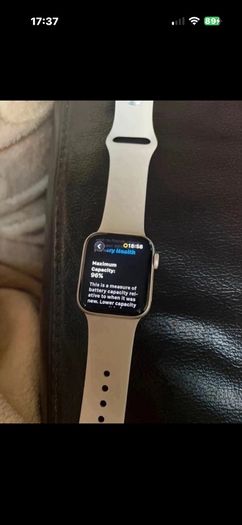 apple watch SE2 excellent condition, barely used, 96% battery health