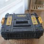Dewalt box Image 3