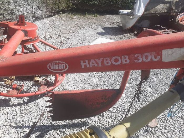 Vicon haybob