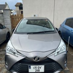 2017 Toyota Vitz