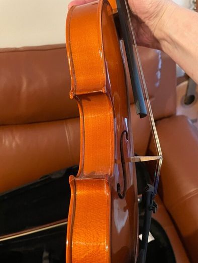 Full size violin / fiddle w/ bow, case, rosin