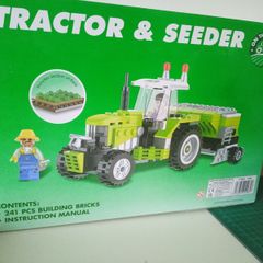 Tractor & Seeder building bricks set