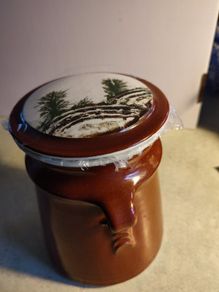 Paul Martin Pottery Small Crock.