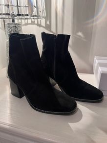 Black Leather Block Heel Boots Size 6