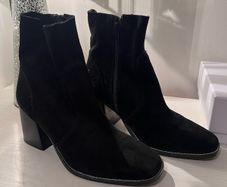Black Leather Block Heel Boots Size 6