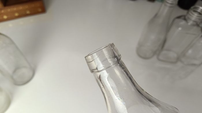 440 - Set of 6 Vintage Clear Glass Collectible Decorative Bottles