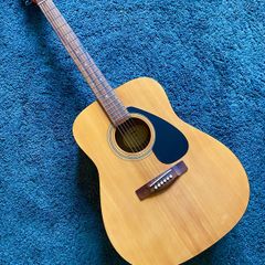 YAMAHA F310 Acoustic Guitar