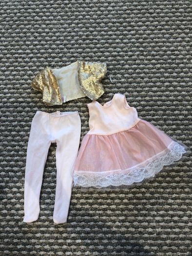 Huge Our Generation Doll Bundle, 2 Dolls, Bed, Salon Chair, Clothes & Accessories