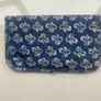 Vintage 70's/80's  Make-Up Bag. Image 3