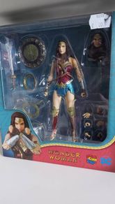 Medicom Mafex Wonder Woman