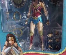 Medicom Mafex Wonder Woman