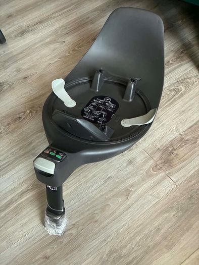 cybex base could T and could z2