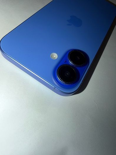 Apple iPhone 16 128GB Ultramarine