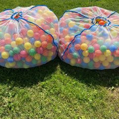 Play balls for ball pit or pool
