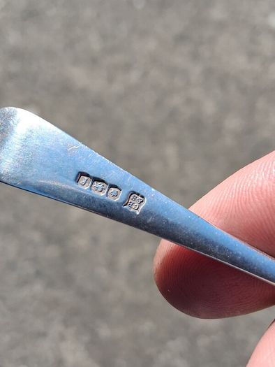 5 X Cooper Bros Shell Pattern Sterling Silver Teaspoons