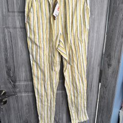 BNWT Trousers - UK 8