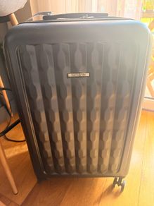 Samsonite suitcase Brand New
