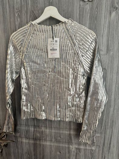 BNWT Pull & Bear Sweater - S