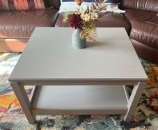 Like New Coffee Table