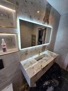 sink made by tiles