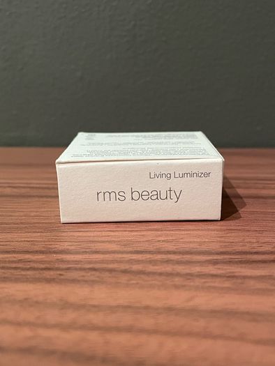 2 Rms Beauty Living Luminizer 4.82g