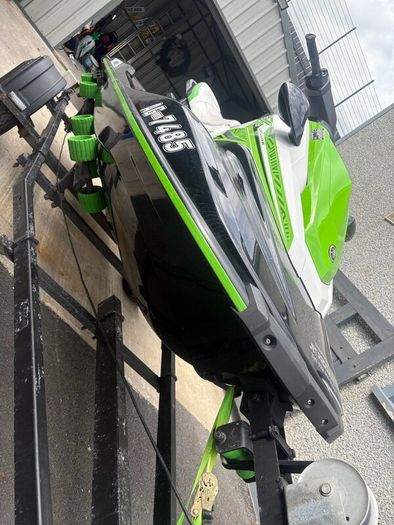 Yamaha ex deluxe jet ski