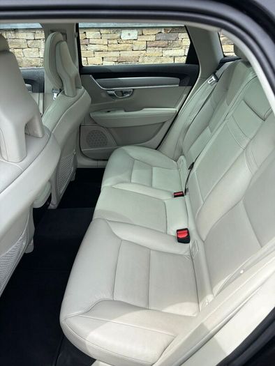 Volvo V90 2017