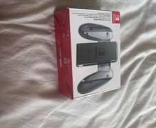 joy-con charging grip