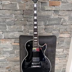 Gibson Classic Custom Les Paul.