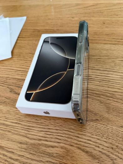 iPhone 16 Pro Max Like New