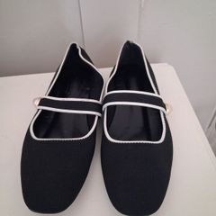 Ladies Flats