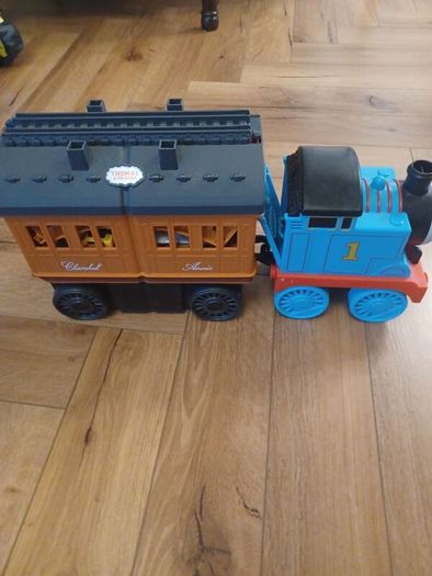 Thomas the Tank 2 in 1 playset