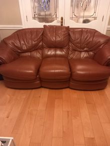 Burgandy Leather 3 Seater Couch